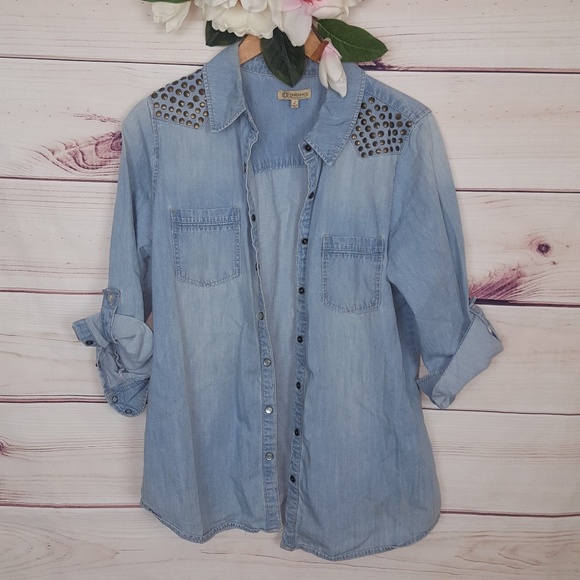 Democracy Tops - Democracy | Embellished Studded Buttoned Shirt